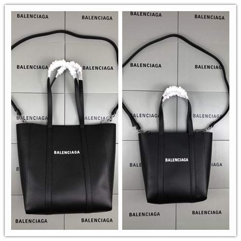 Picture of Balenciaga Handbags _SKUfw233324560fw